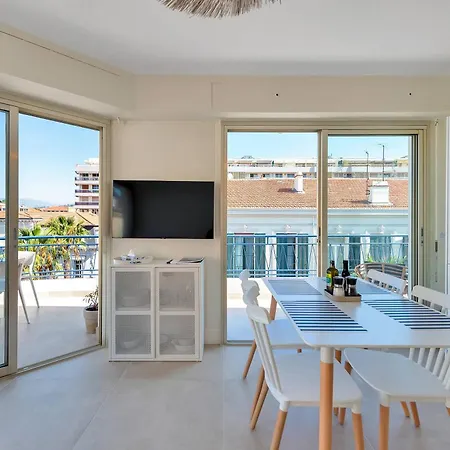 L'Athena Elegant Avec Sublime Terrasse, Position Parfaite Pour Un Sejour Incroyable Apartment Cannes Exterior photo