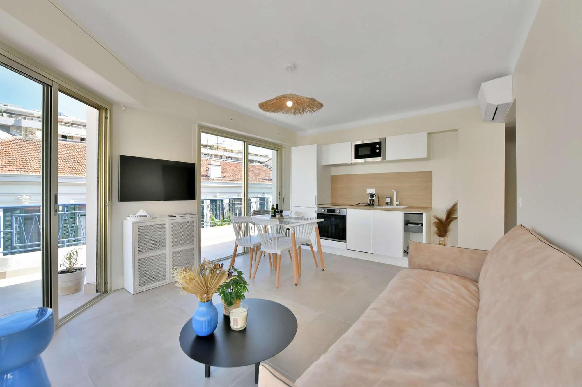 Appartamento L'athena Elegant Avec Sublime Terrasse, Position Parfaite Pour Un Sejour Incroyable Cannes